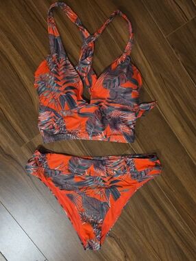 Tropical Leaf-Print Coral Two-Piece Bikini - Top Size XL, Bottom Size L
